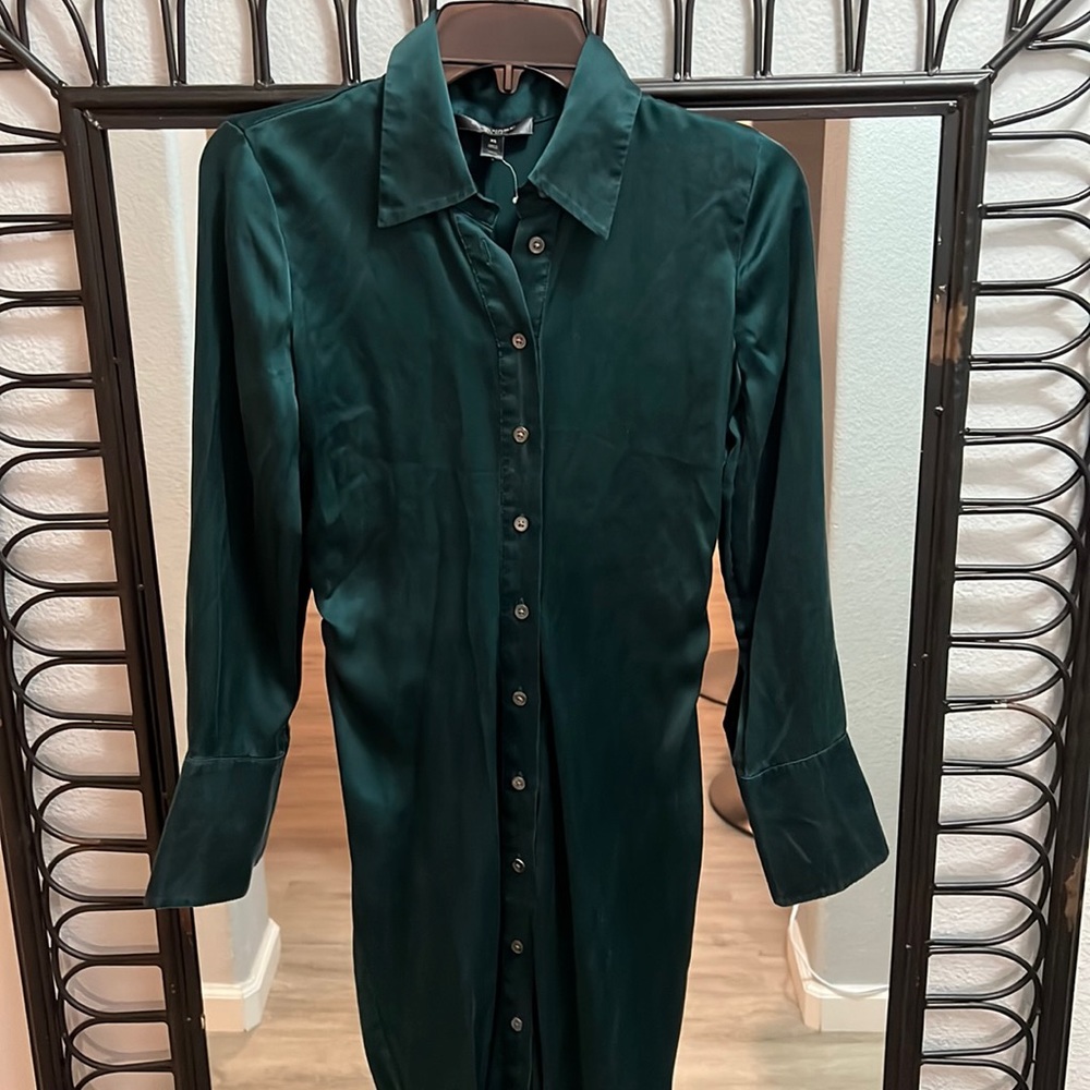 COPY - Gorgeous green silk shirt dress Banana Republic
